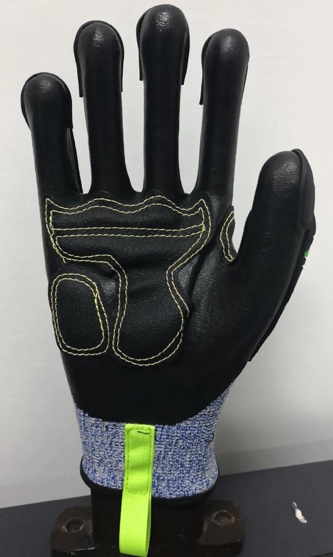 China Wholesale Hppe Cut Resistant Nitrile Palm TPR Impact Work Gloves
