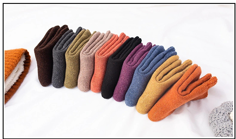 Winter Thickened Oversized Men&prime;s and Women&prime;s Warm Wool Towel Warm Socks