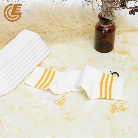 Advanced Appearance Soft Embroidery Cotton Breathable Kids Socks Qlm