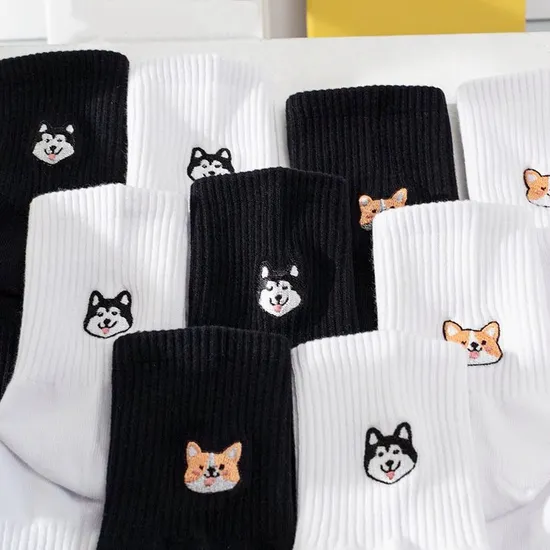 Wholesale Low MOQ Cotton Crew Unisex Men Women Children Custom Logo Sports Socks 